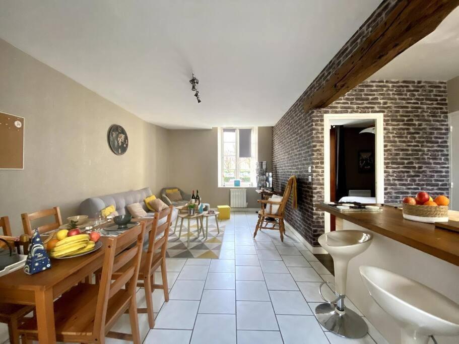 Appartamento Logis Du Parc By Melrose Bayeux Esterno foto